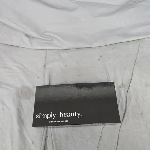 BOX OF APPROXIMATELY 7 ASSORTED ITEMS TO INCLUDE: PORTABLE STRAIGHTENERS AND IRIDESCENT CHRISTMAS TREE