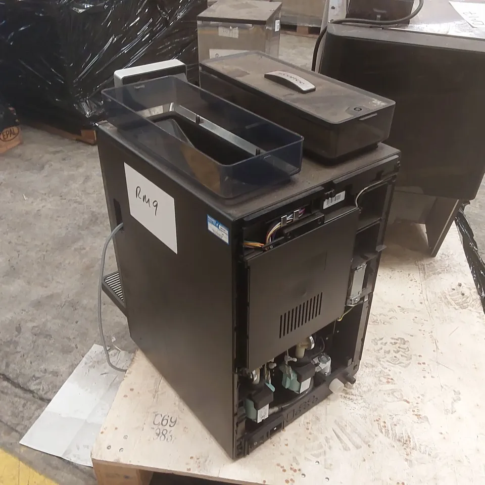 DR COFFEE MINIBAR COMMERCIAL COFFEE MACHINE