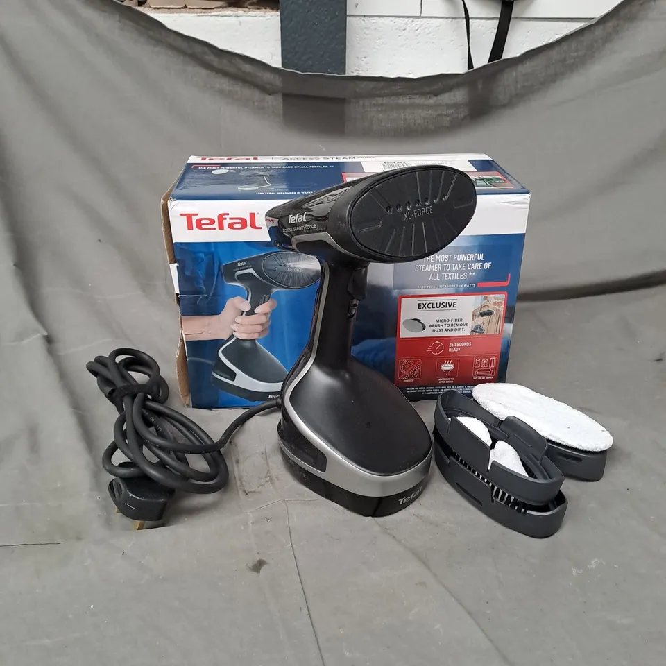 TEFAL ACCESS STEAM HANDHELD STEAMER IN BLACK