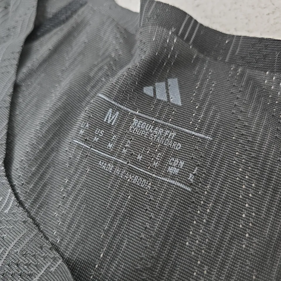 ADIDAS TANK TOP – BLACK, MEN'S MEDIUM (CLO-MAN)