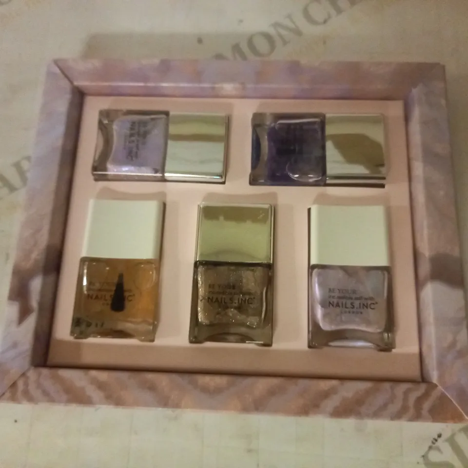 NAILS INC 5 PIECE NAIL COLLECTION