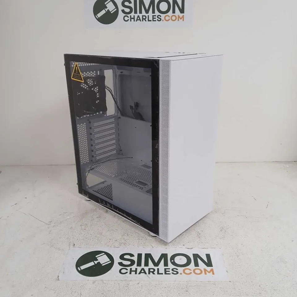 BOXED NEUTRON LAB LUNAR 3702 PC CASE IN WHITE