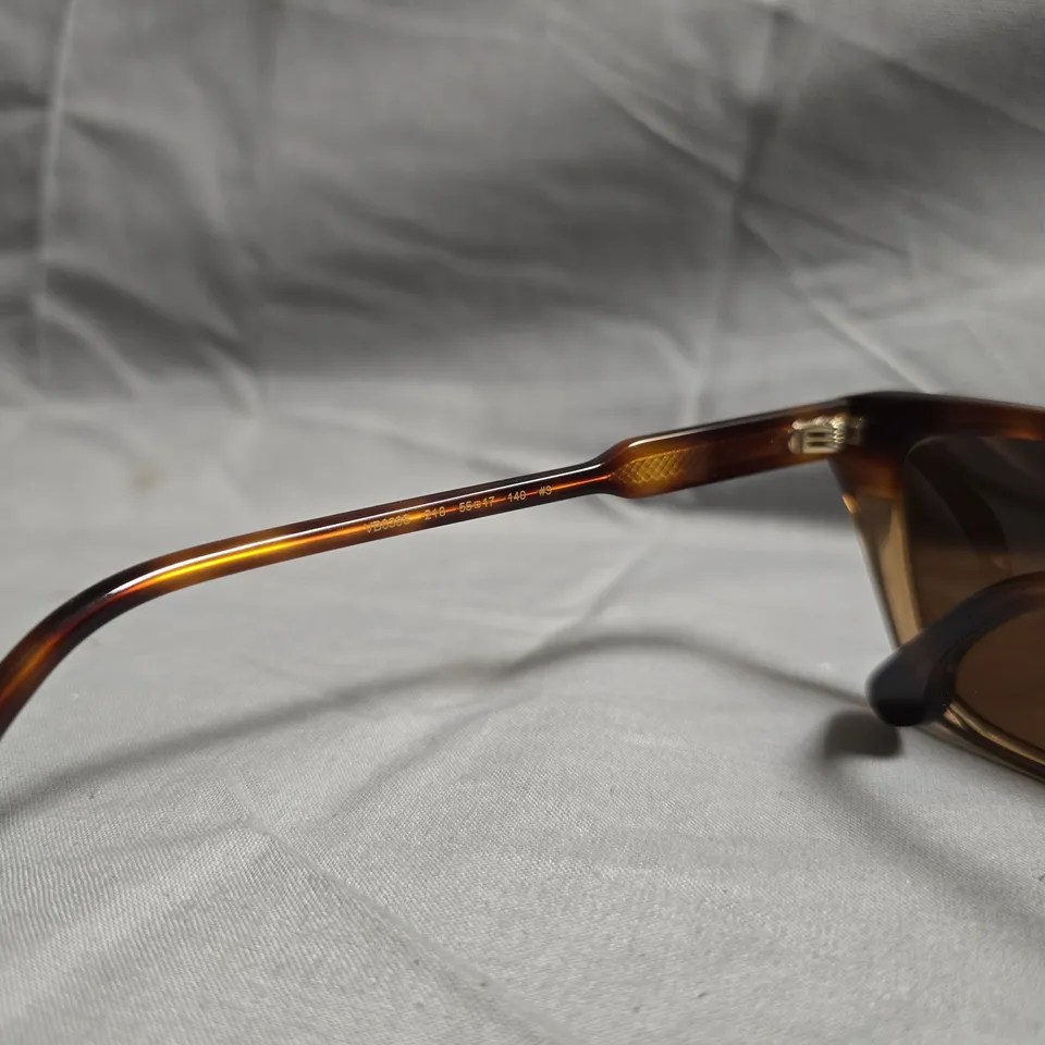TORTOISESHELL SUNGLASSES WITH BROWN LENSES – RECTANGULAR ACETATE FRAME