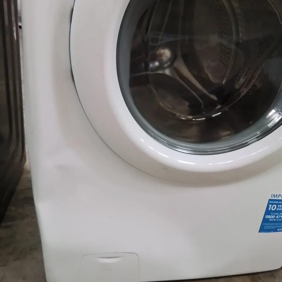 Candy smart pro 10kg Freestanding washing machine in white -collection only- 