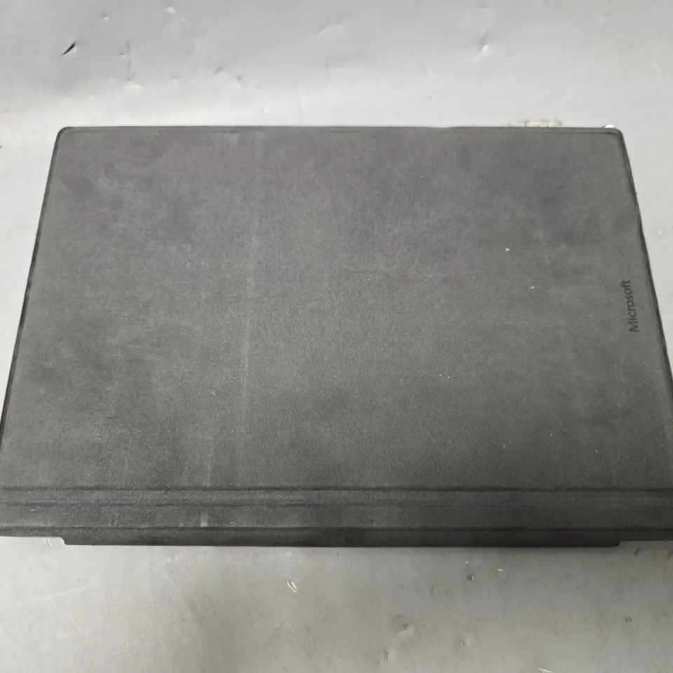 MICROSOFT SURFACE PRO 5