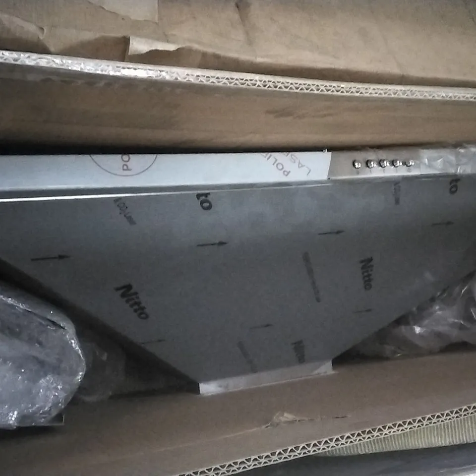 BOXED DAVLUMBAZ COOKER HOOD