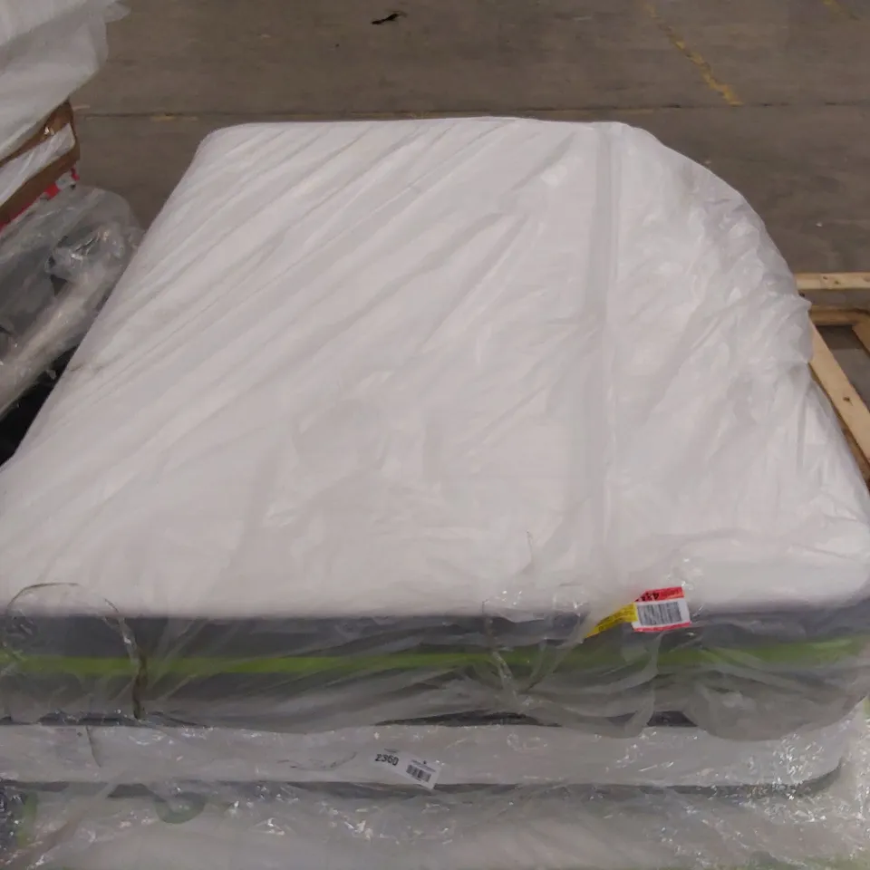 QUALITY BAGGED 4' HYBRID MEMORY FIBRE OPEN COIL MATTRESS 