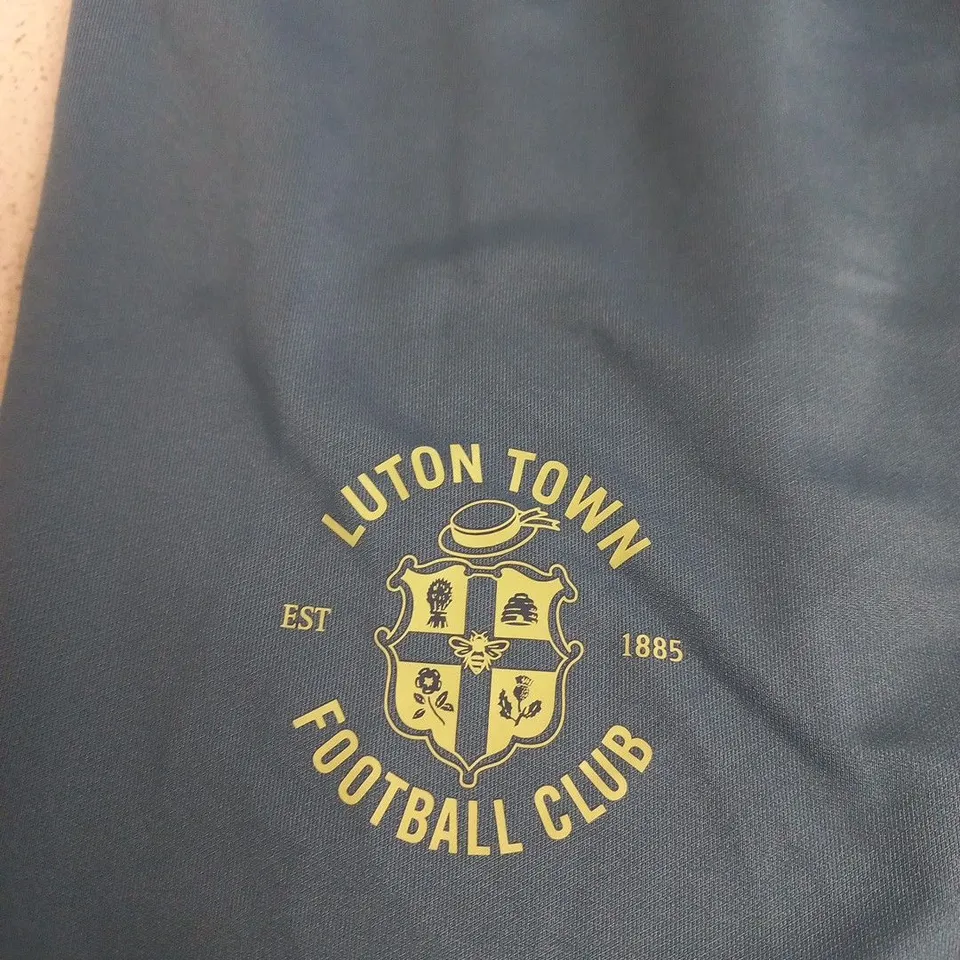 LUTON TOWN FC TRACK SHORTS BY REFLO – UK L (MEN'S)