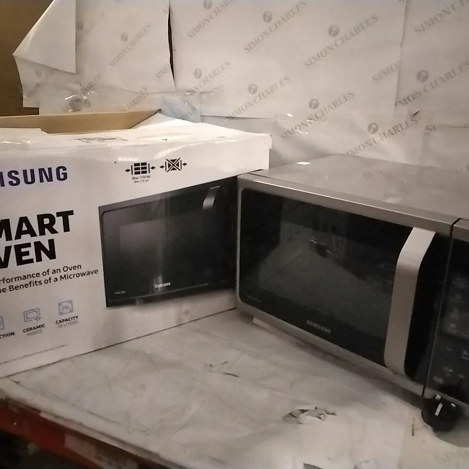 BOXED SAMSUNG SMART OVEN 