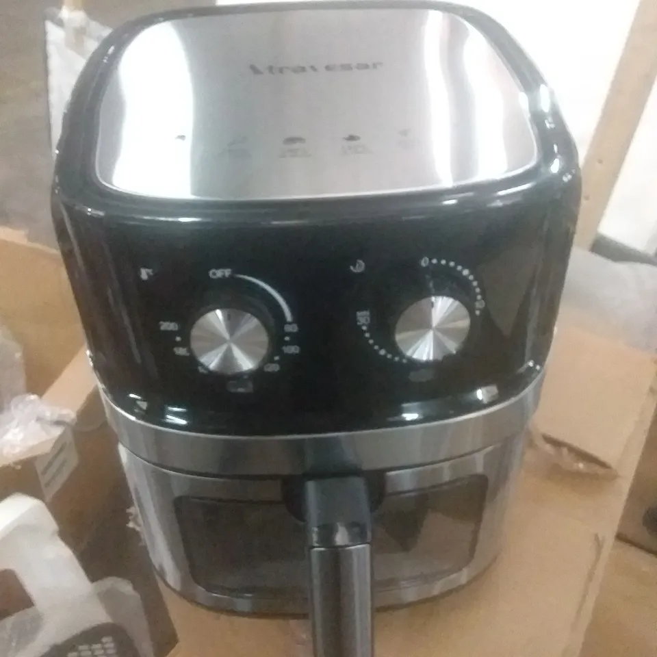 BOXED ATRAVESAR TTAF 501MST AIR FRYER