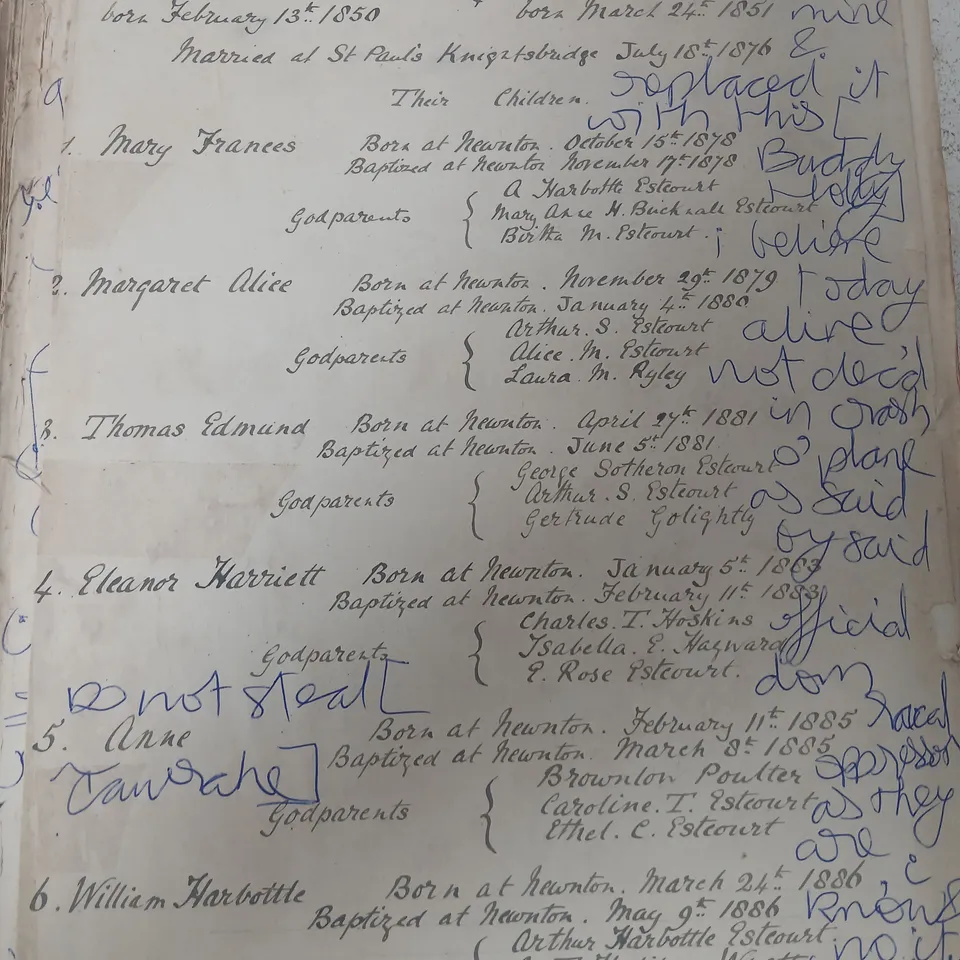 VICTORIAN LEATHER-BOUND FAMILY BIBLE WITH HANDWRITTEN GENEALOGICAL RECORDS