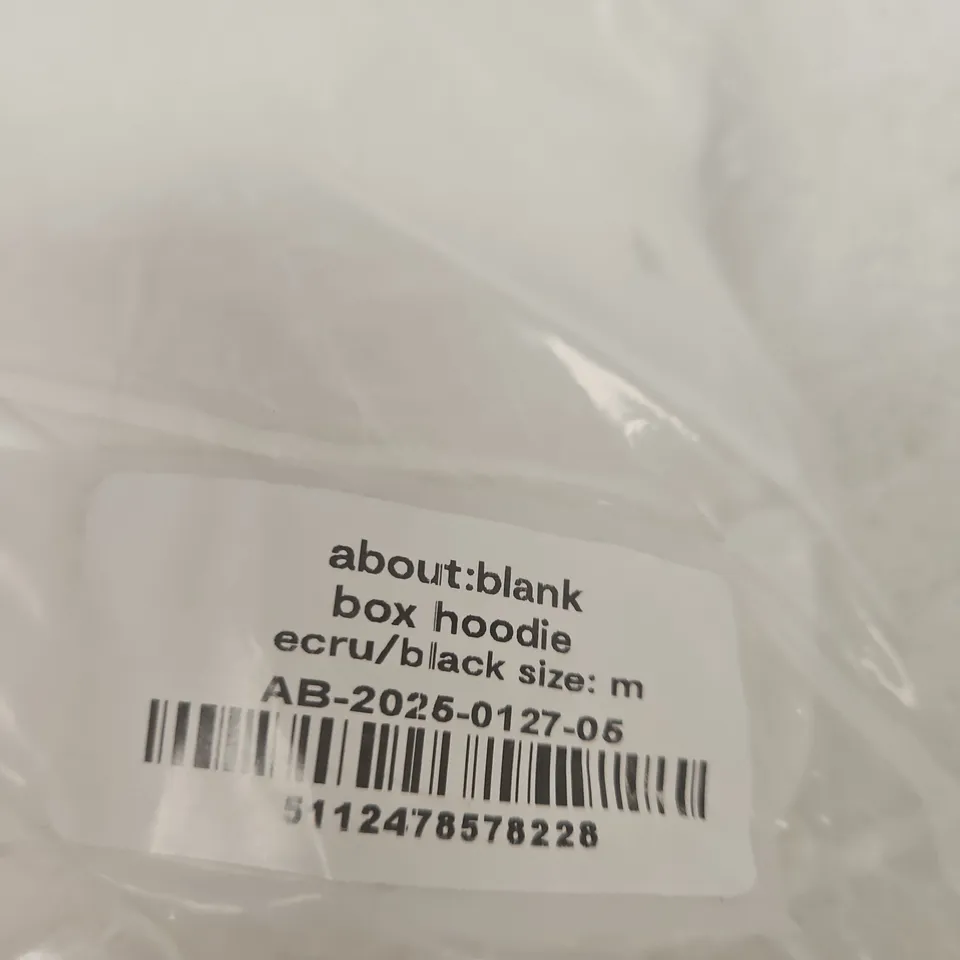 ABOUT:BLANK BOX HOODIE – ECRU/BLACK, SIZE M