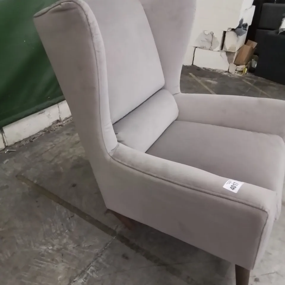 QUALITY BRITISH DESIGNER LOUNGE Co. FLOYD WINGED EASY CHAIR PLUSH FAWN FABRIC 