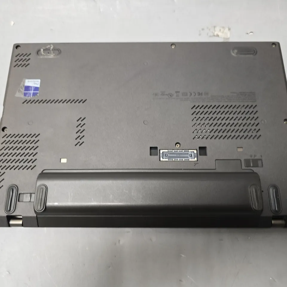LENOVO X240 THINKPAD LAPTOP IN BLACK