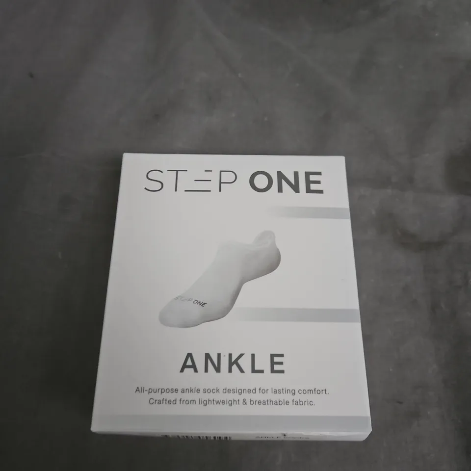 STEP ONE ANKLE SOCK - LARGE
