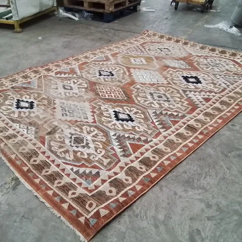QUALITY DESIGNER AREA RUG - APPROXIMATELY 310X210CM