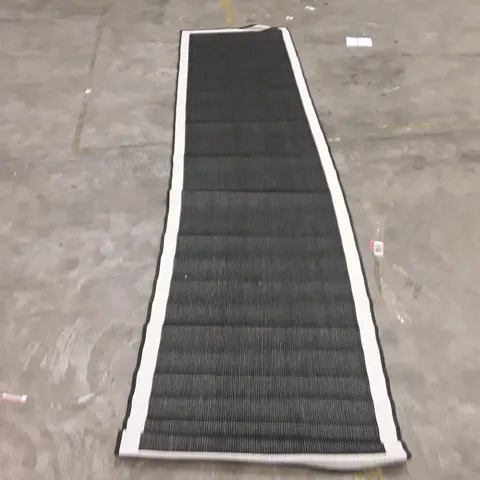 QUALITY DESIGNER AREA RUG 340X90CM APPROXIMATELY 