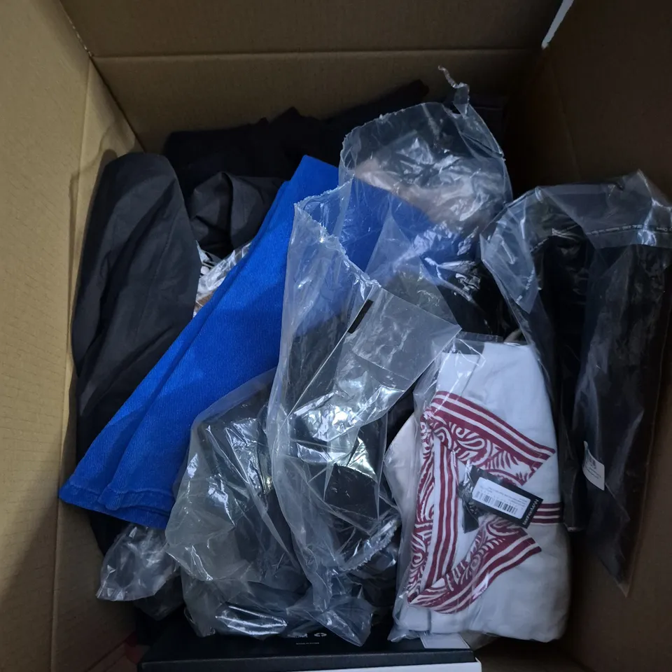 LARGE BOX OF ASSORTED CLOTHING ITEMS IN ASSORTED COLOUR, SIZES AND STYLES