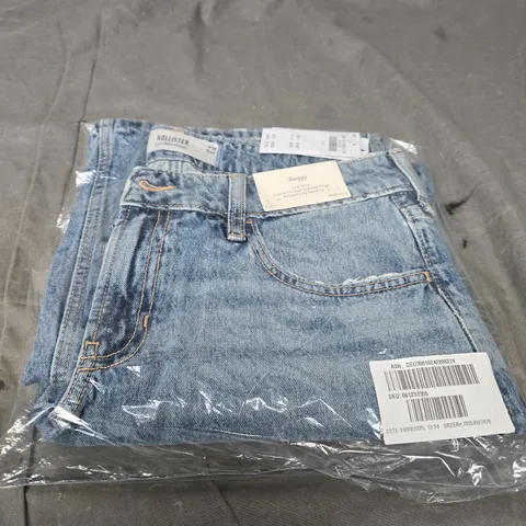 HOLLISTER BAGGY DENIM JEANS SIZE 28 SHORT 