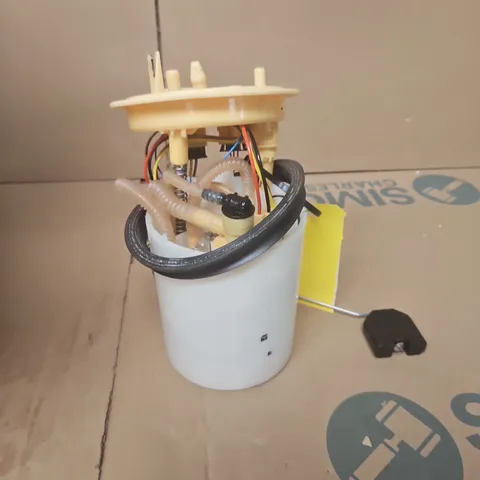VOLKSWAGEN PASSAT B8 FUEL SENDER PUMP UNIT