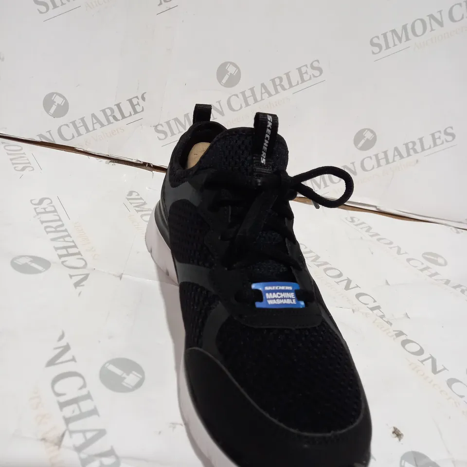 black sketchers trainers size 6