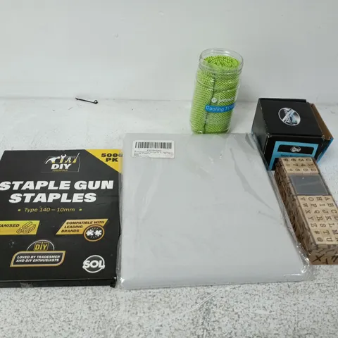 APPROXIMATELY 12 ASSORTED HOUSEHOLD ITEMS TO INCLUDE STAPLEGUN STAPLES, COOLING TOWEL, REPAIR WASHERS, ETC