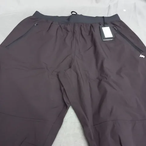 REPRESENT 247 TRAINING PANTS IN BLACK - XL