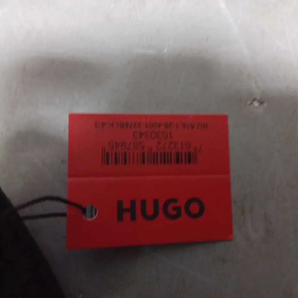 BOXED HUGO WATCH HU-516-1-29-4001-3276BLK-4/3