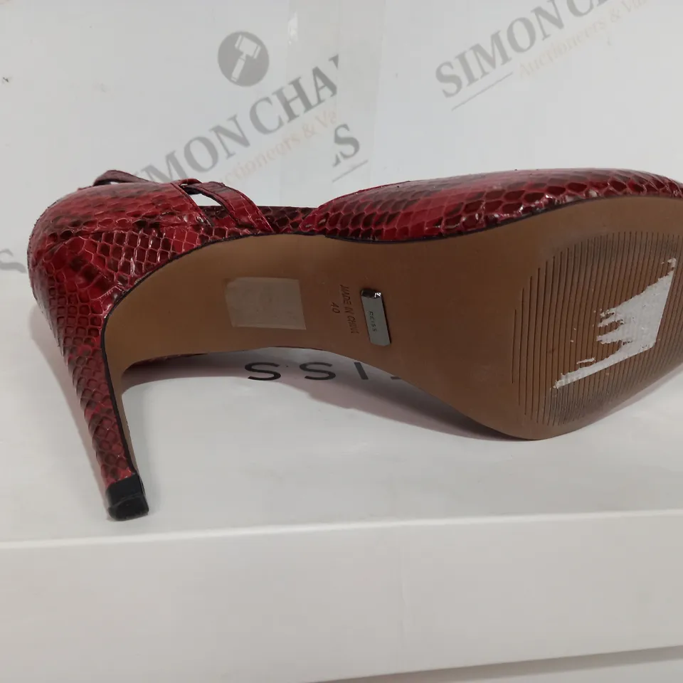 BOXED REISS GENIVEVE BURNT ORANGE HEELS - SIZE 7