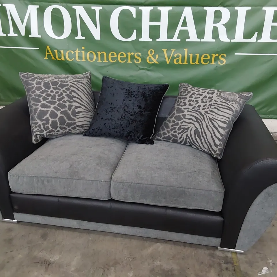 DESIGNER TWO SEATER SOFA WITH SCATTER CUSHIONS BLACK FAUX LEATHER & GREY FABRIC