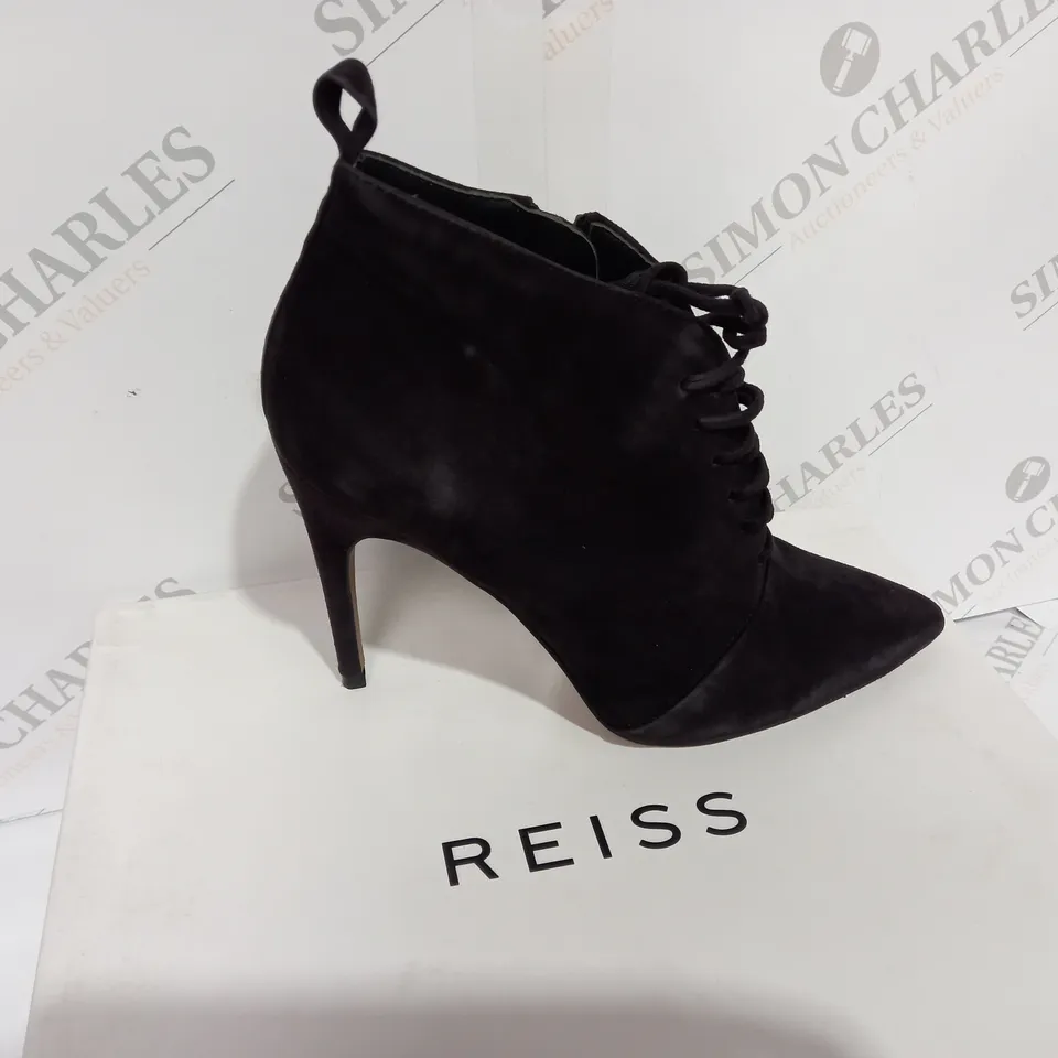 BOXED REISS SUEDE CHOCOLATE BOOT HEELS - SIZE 5