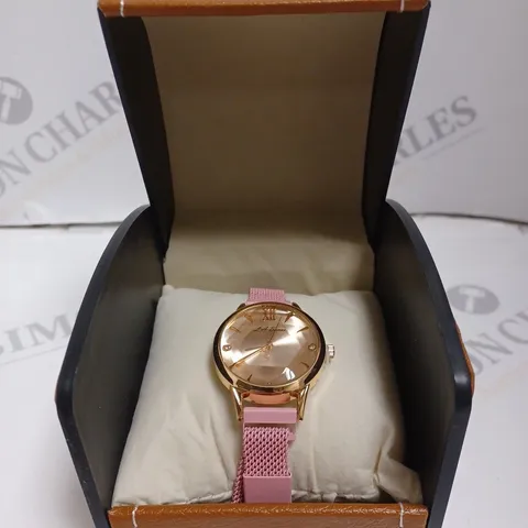 LADIES LA BANUS WATCH β CHAIN LINK METAL STRAP β MAGNETIC CLASP