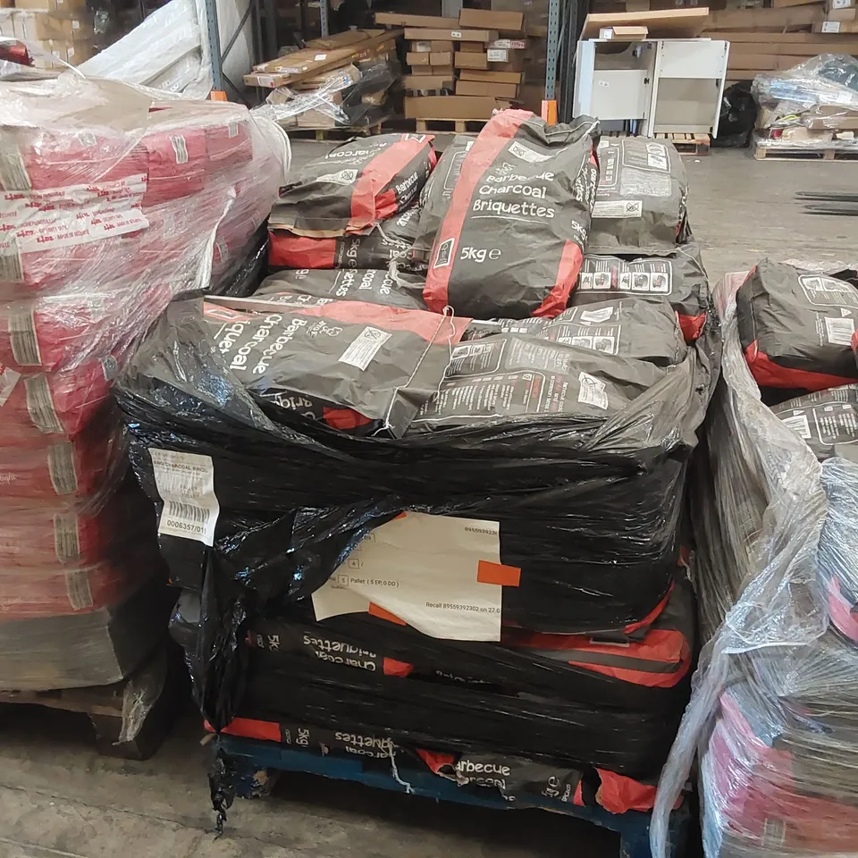 PALLET CONTAINING A LARGE QUANTITY OF CHARCOAL BRIQUETTE BAGS 