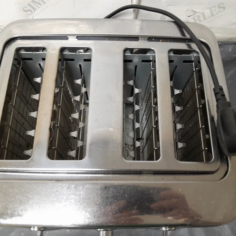 MORPHY RICHARDS ILLUMINATION 4-SLICE TOASTER