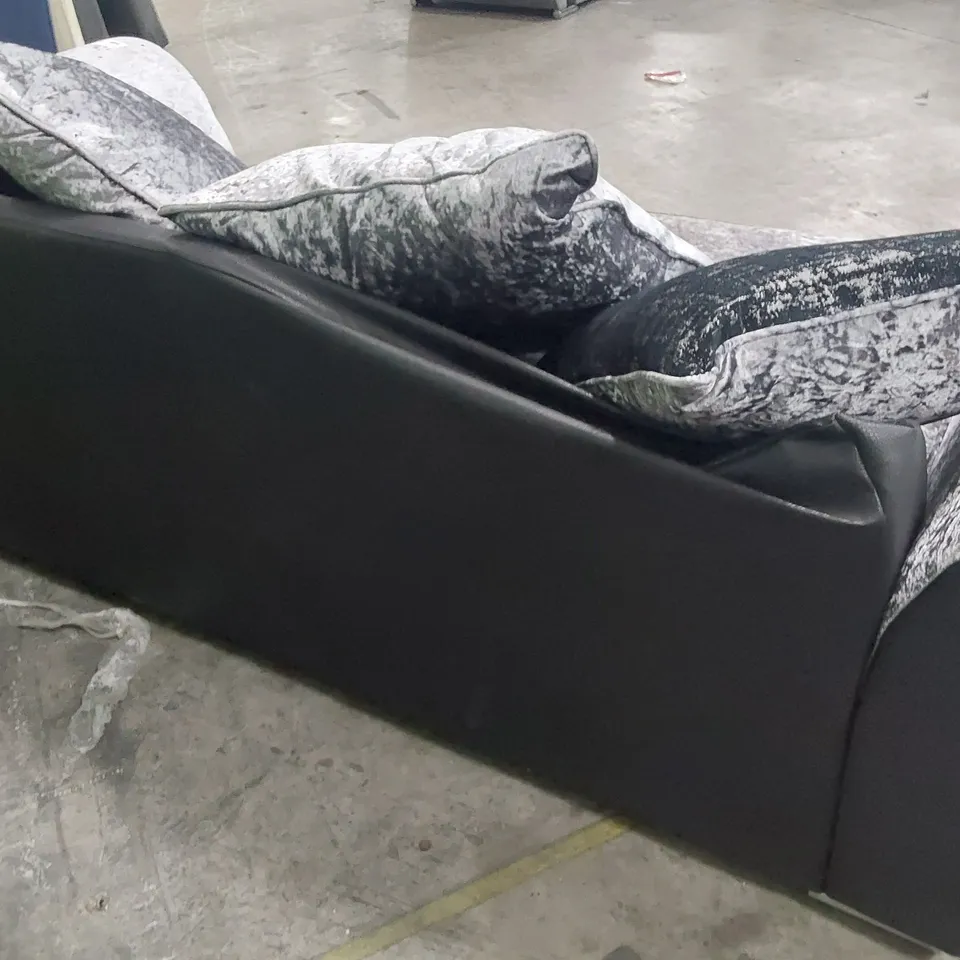 DESIGNER THREE SEATER SOFA SILVER VELVET & BLACK FAUX LEATHER WITH SCATTER CUSHIONS 
