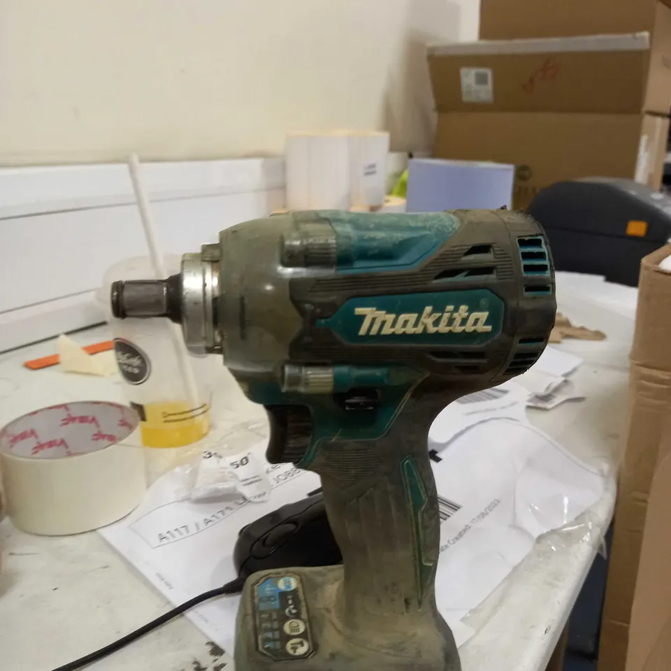MAKITA DTW300Z CORDLESS IMPACT WRENCH