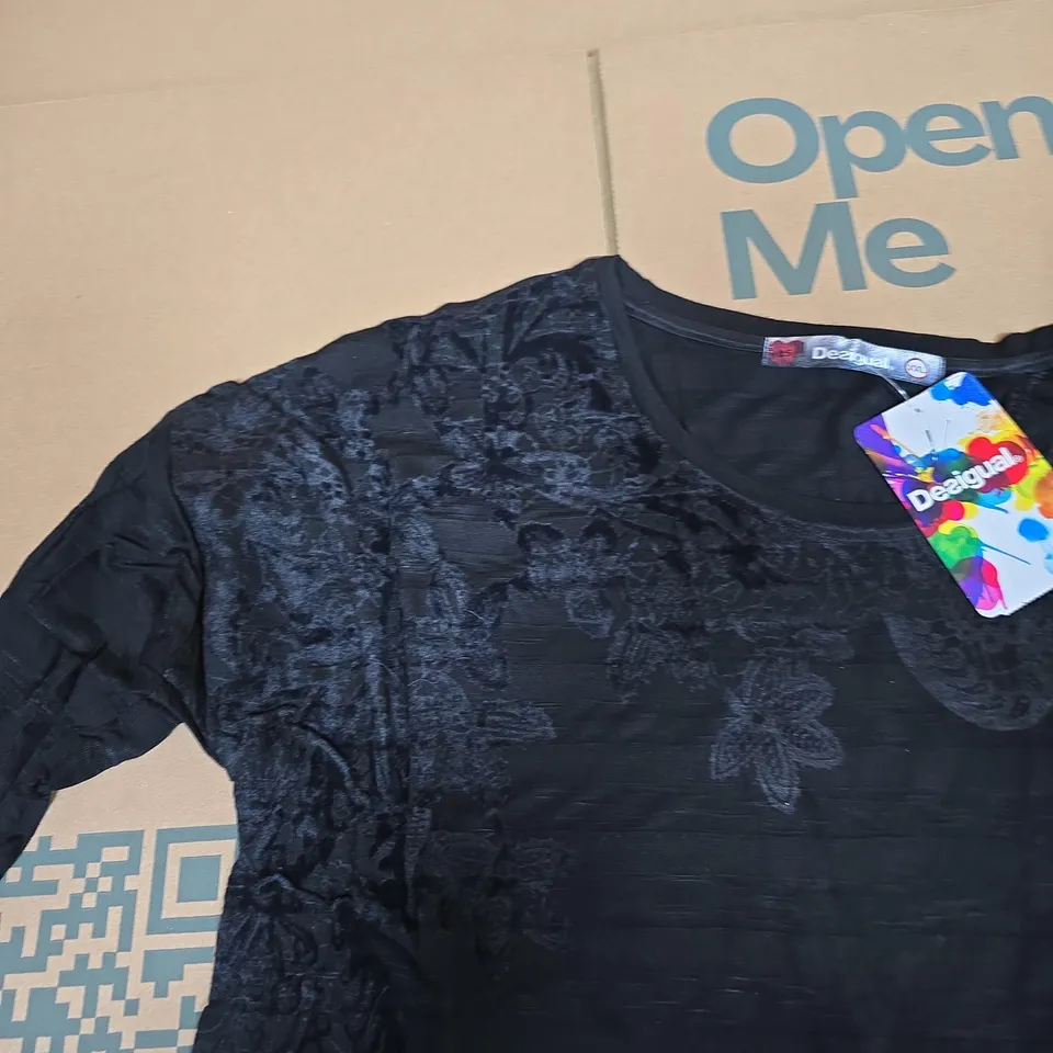 DESIGUAL WOMEN'S BLACK FLORAL-PATTERN TOP, SIZE XXL