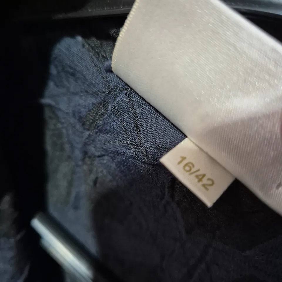 ANN HARVEY NAVY PATTERNED JACQUARD JACKET, UK 16 (EU 42)