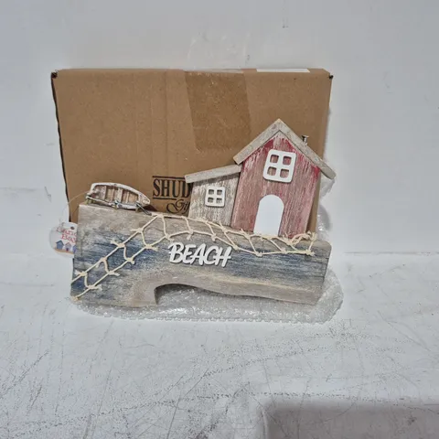 LOT OF 48 AS NEW SHUDEHILL SANDY BAY HANGING PLAQUES