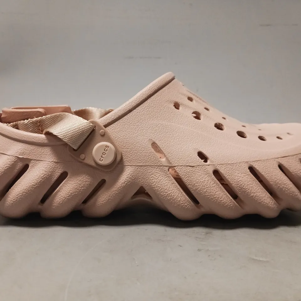PAIR OF CROCS ECHO CLOGS IN PINK UK SIZE M5/W6