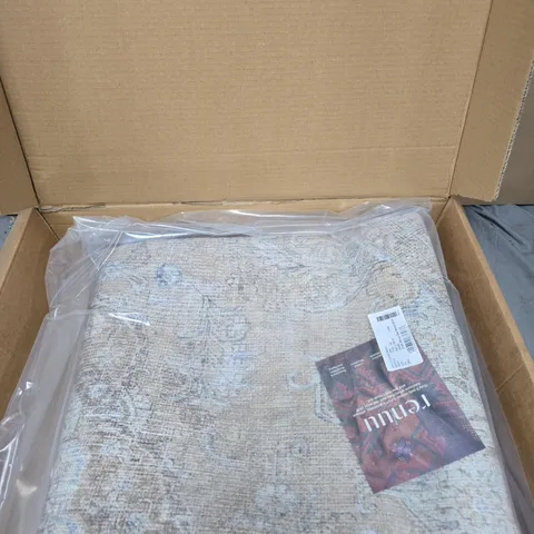 RENUU BEIGE PATTERNED RUG 180 X 180 CM