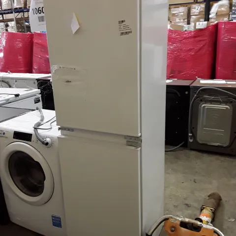 HISENSE RIB291F4AWF BUILT IN FRIDGE FREEZER, WHITE