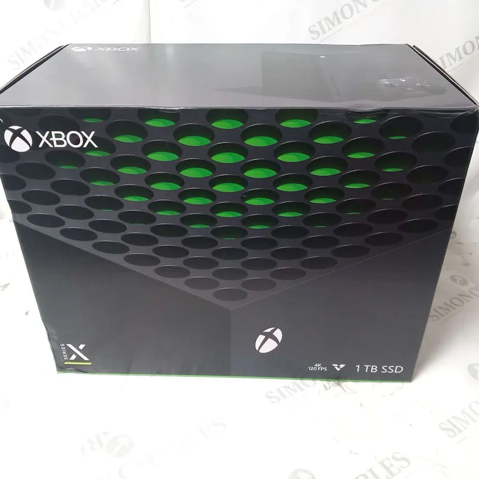 BOXED XBOX SERIES X 1TB SSD GAMES CONSOLE WITH ONE CONTROLLER AND HDMI LEAD