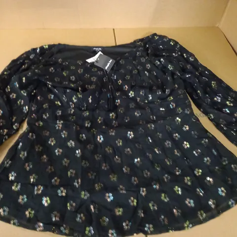 SIMPLY BEE BLACK BLOUSE - 22