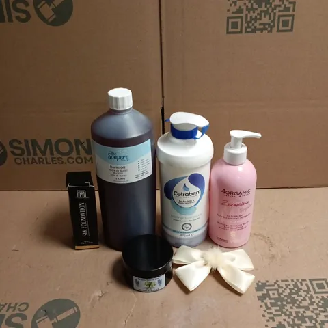 APPROXIMATEY 20 ASSORTED HEALTH AND BEAUTY PRODUCTS TO INCLUDE - CETRABEN CREAM - THE SOAPERY BURITI OIL AND NANO SILVER GEL