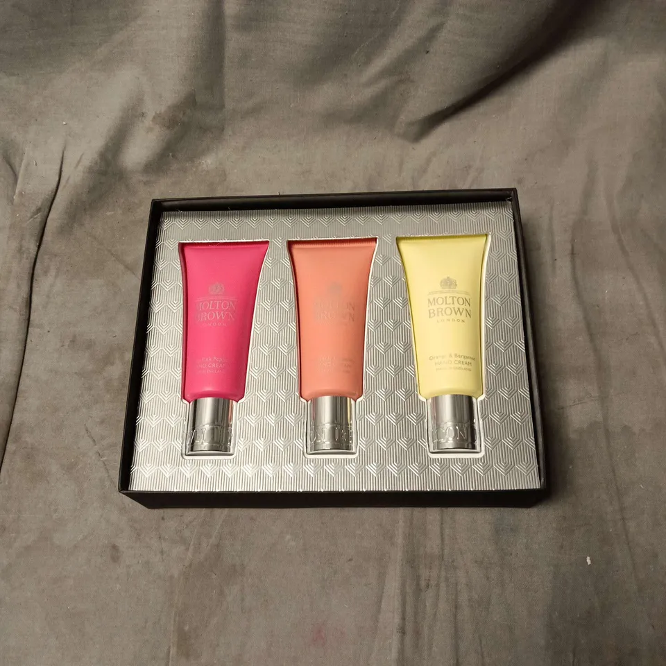 MOLTON BROWN LONDON HAND CREAM GIFT SET – 3 X HAND CREAM TUBES (PINK, PEACH & YELLOW)