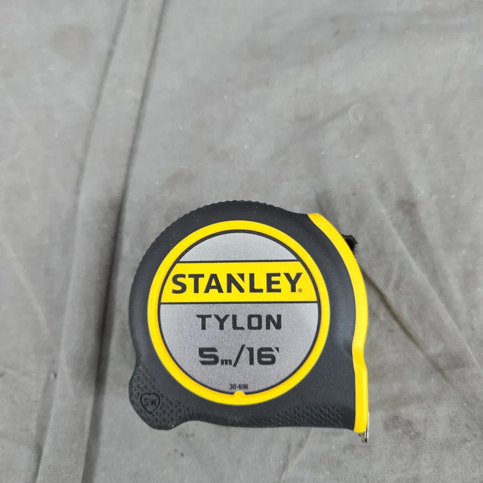 STANLEY TYLON TAPE MEASURE 5M/16FT – BLACK & YELLOW