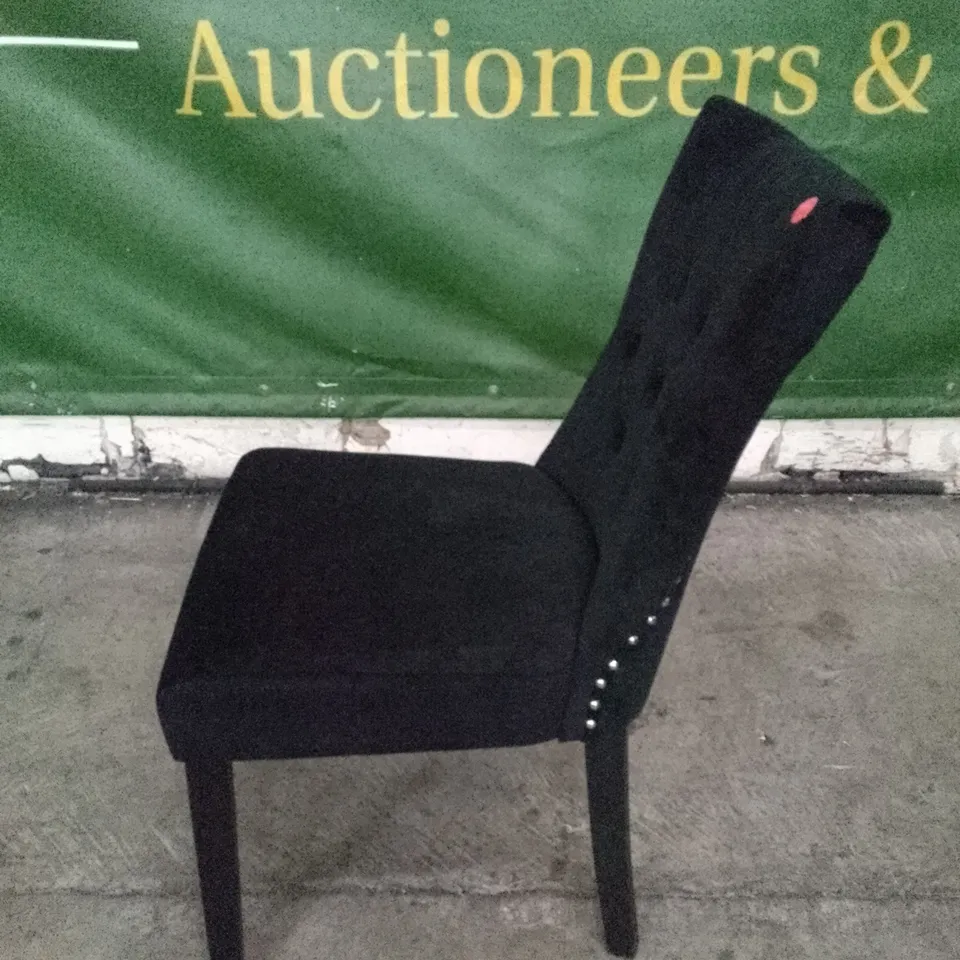 KENSINGTON BLACK VELVET BUTTON BACK DINING CHAIR WITH BLACK LEG