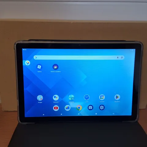 BOXED TIBUTA 10" ANDROID TABLET WITH FOLIO CASE