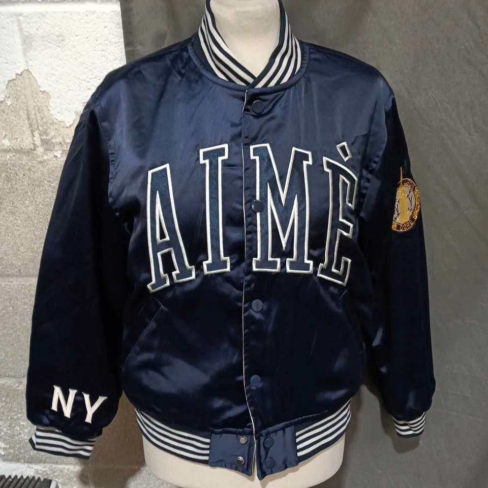 AIMÉ LEON DORE NAVY SATIN VARSITY JACKET – 'AIMÉ' LETTERING WITH NY PATCH - SIZE S 